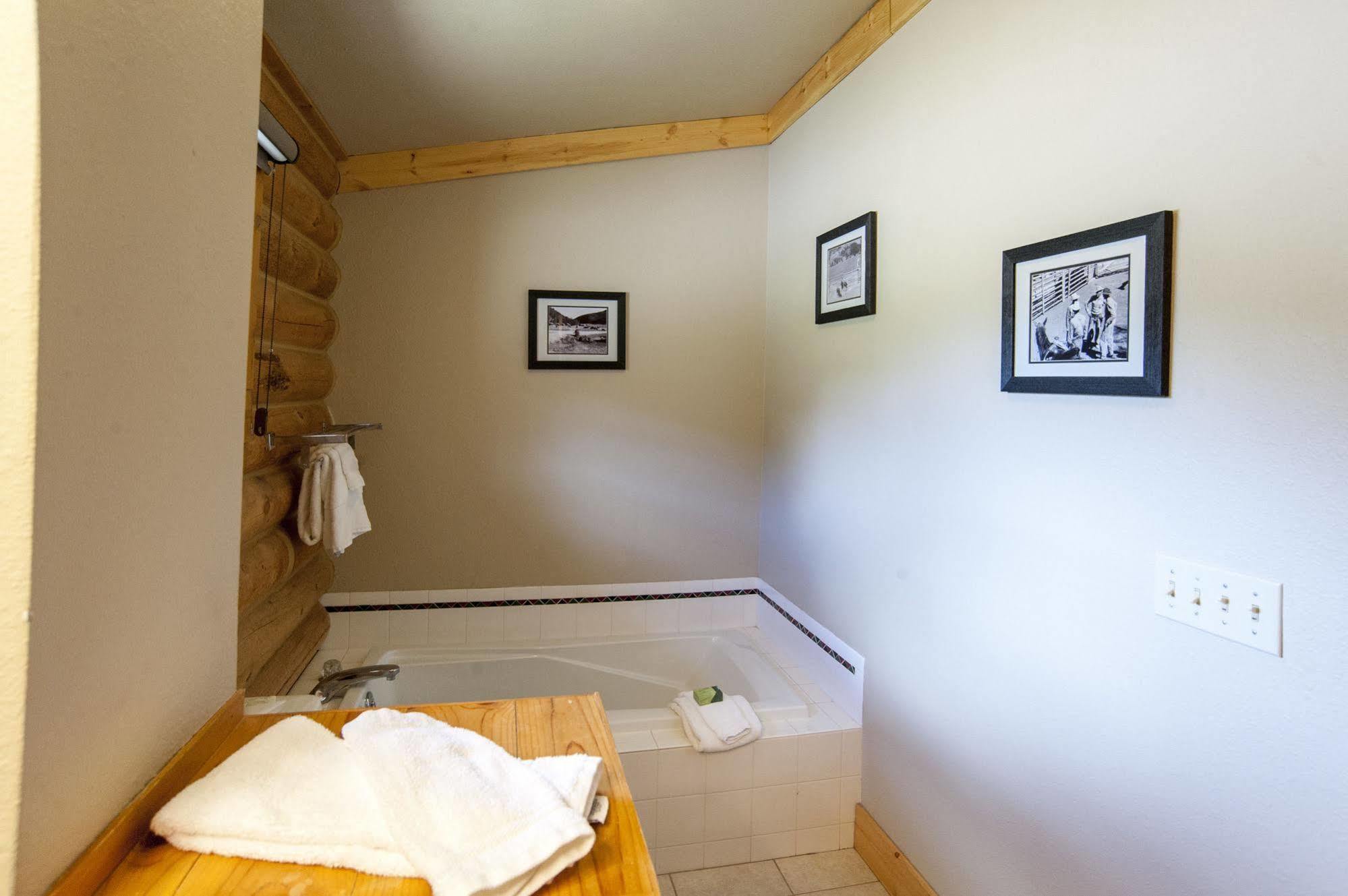 Willa 320 Guest Ranch Gallatin Gateway Zewnętrze zdjęcie